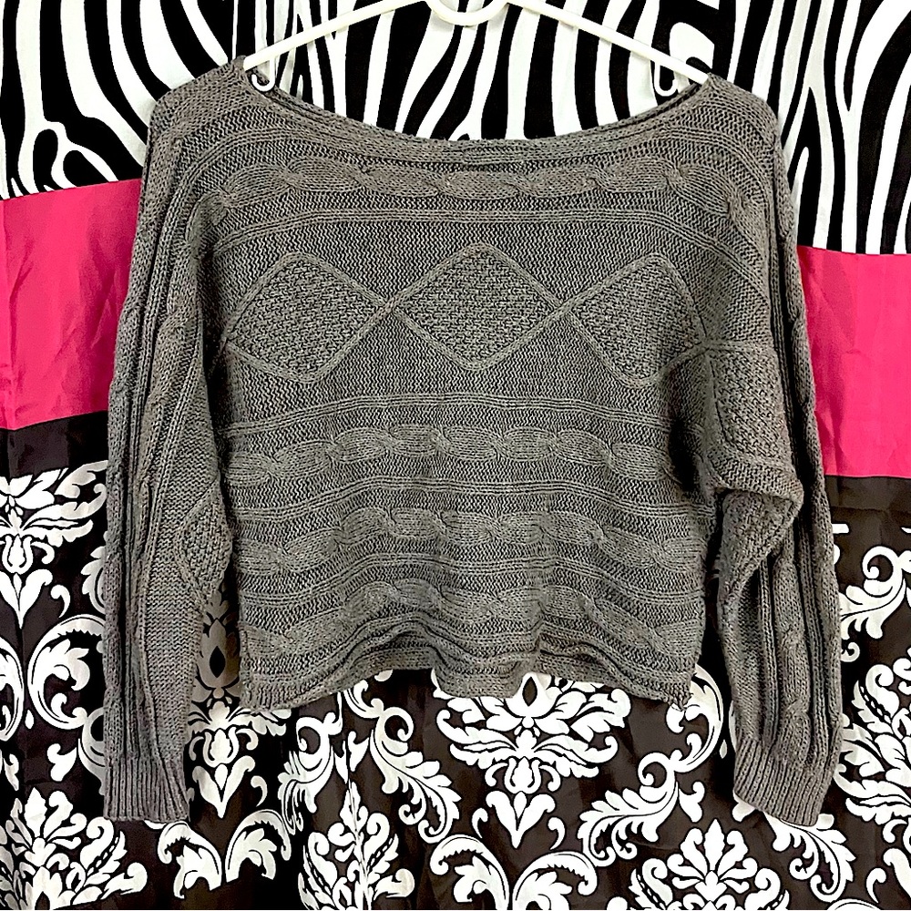‼️SOLD‼️ Vintage Y2K - Love H-81 Brand - Gray, Batwing, Boat Collar. Women’s Sm - Picture 3 of 8